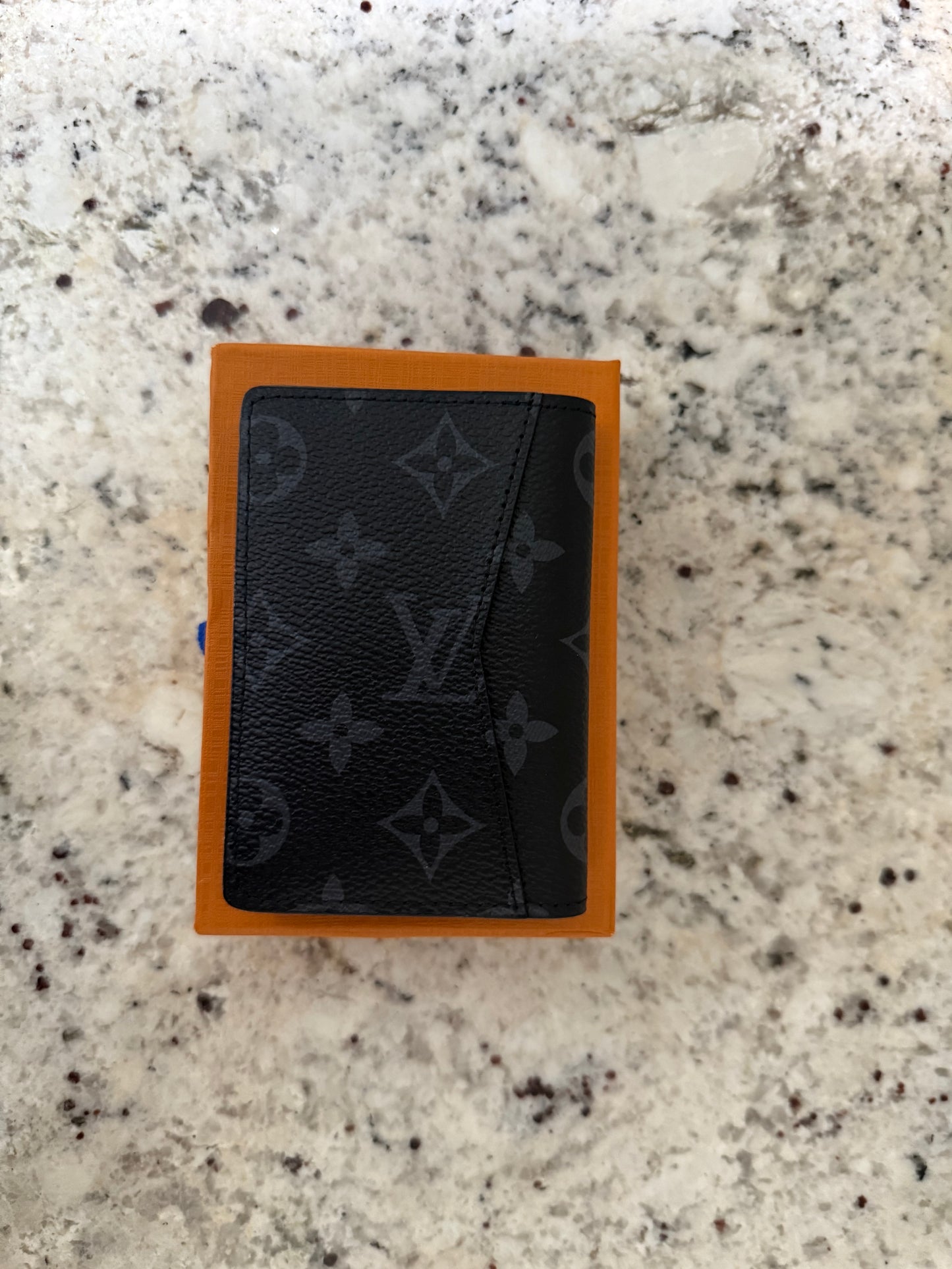 LV Pocket Organizer